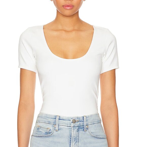 NWT Good American Scuba Scoop Crop Tee - Picture 2 of 7